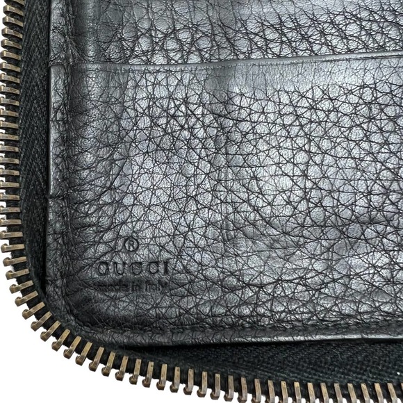 Authenticated Vintage Gucci 1970s Zip Around Wallet - Picture 5 of 8